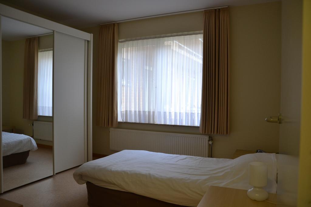 Lindehof Serviced Flats Zoersel Rom bilde